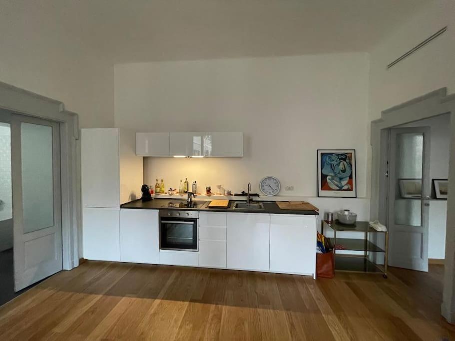 Luxury Apartment - Porta Venezia Милан Экстерьер фото